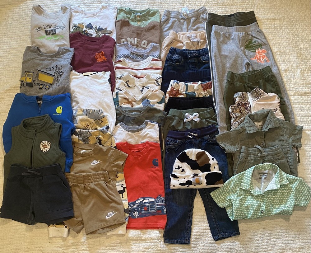 Huge Lot of 35 Boys Clothes 2T 3T Nike Carters Carhartt Eddie Bauer Under Armour