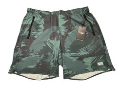 $60 RVCA Men’s Yogger 17” Shorts – Camo Green Black – Size: Large -New Tags