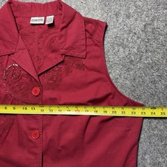 Chico’s Sz 3 Women’s Red Vest Embroidery Button Up Shortsleeve 100% Cotton