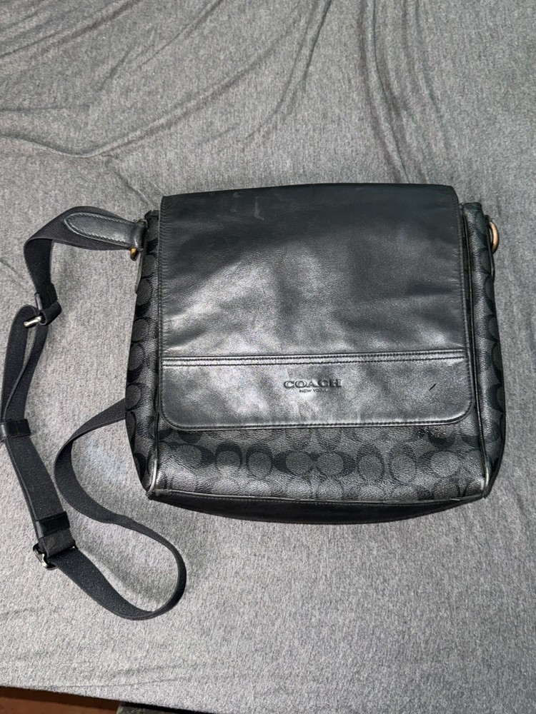 Coach Signature Monogram Crossbody Messenger Bag Black Charcoal Leather f54771