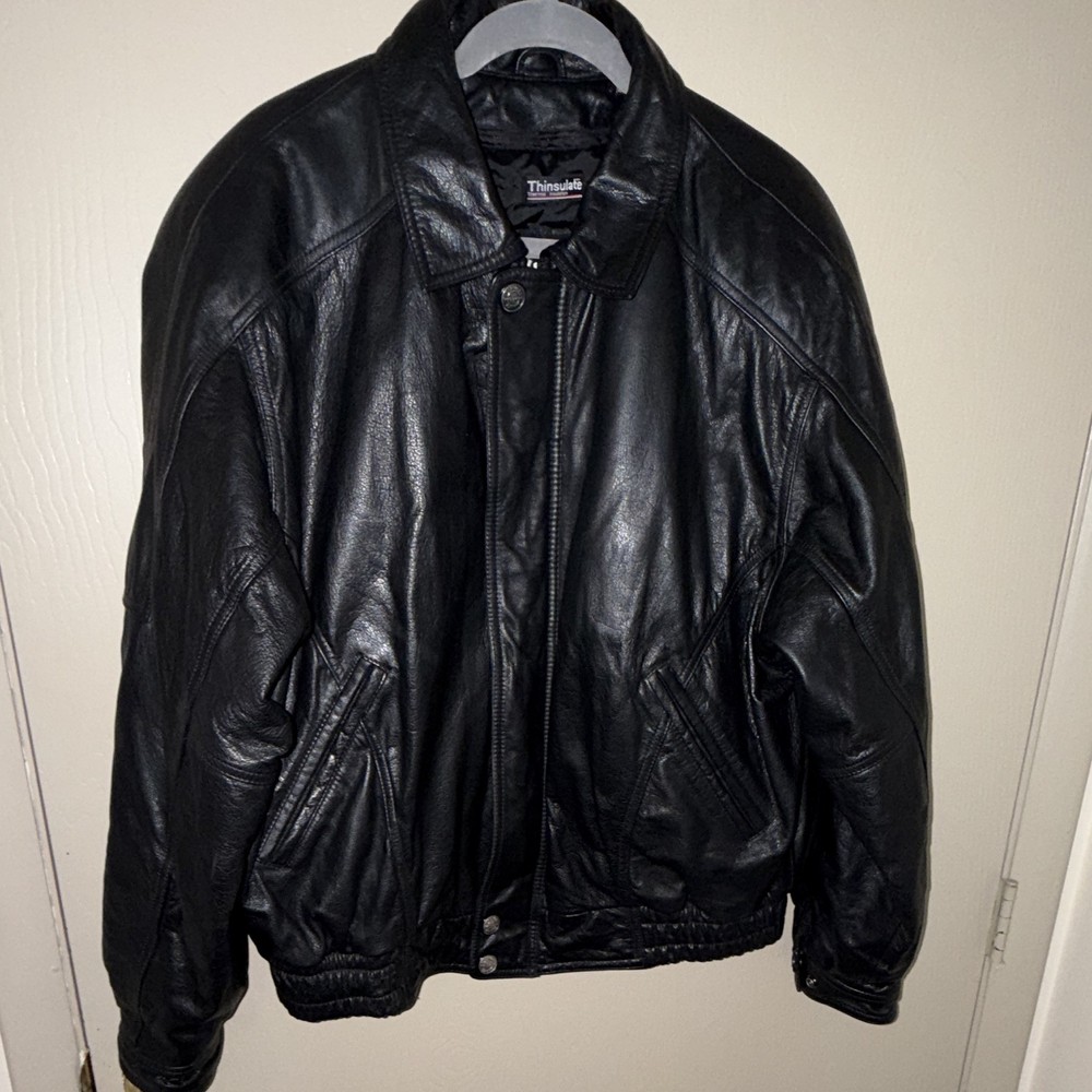 Vintage Wilsons Leather Experts Men’s Black Leather Bomber Jacket Size L