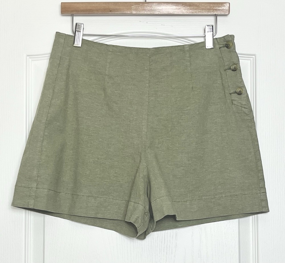 Lila Ryan Linen Blend High Waisted Shorts Size 6 Olive Green Side Button