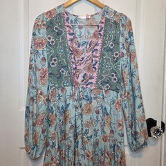 R Vivimos Maxi Dress Floral Print Tiered Patchwork Peasant Boho Flowy Prairie M