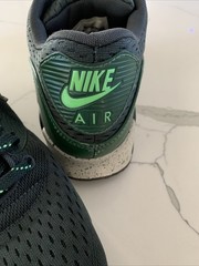 NIKE AIR MAX 90 EM ENGINEERED MESH SEAWEED GREEN SZ 9.5 RARE! [554719-330] Read