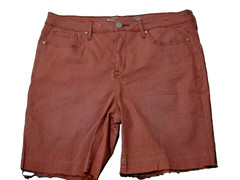Wholesale Lot Of 25 Pcs Random Mix Women’ Shorts & Capri Consignment Size S-3X