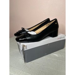 Liz Claiborne Fredson Cap Toe Block Heel Pump Black Multi Size 9.5 Bow Slip-On
