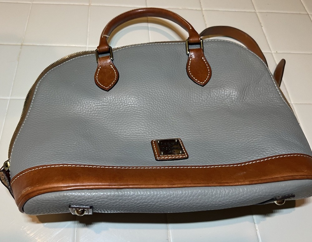Dooney & Bourke Pebbled Gray/Brown Zip Satchel Detachable Strap Red Lining