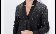 Star neck Diamond shirt black with attached diamonds size L