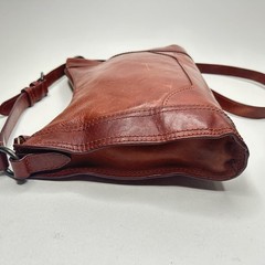 FRYE Melissa Zip Crossbody Bag in Antique Pull-Up Leather Burnished Cognac