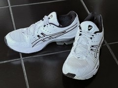 ASICS GEL-KINSEI OG [1022A111-100] White Silver Running Shoes Women’s Size 8