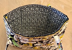 NWT Vera Bradley Holiday Tote Bag Purse in Retired Dogwood Pattern – HTF
