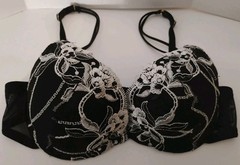 Daisy Fuentes Intimates RN 15741 Black And White Underwire T-Shirt Bra Sz. 34 A