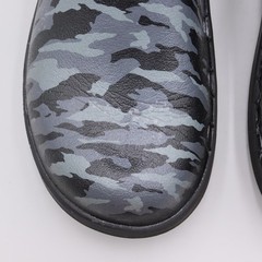 OOFOS OOcloog Camo Recovery Sandals Womens Size 8 US Black Grey Mules Clogs