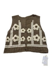 Woman’s Boho Crochet Knit Top With Floral Embroidery Size M New With Tags