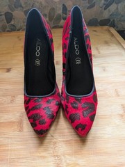 ALDO Red Leopard Print Calf Hair Pointed Toe Pumps Statement Shoe Maximalist 6