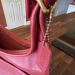 Coach Legacy Red Medium Crescent Shoulder Bag Gold Hardware Lined 9058