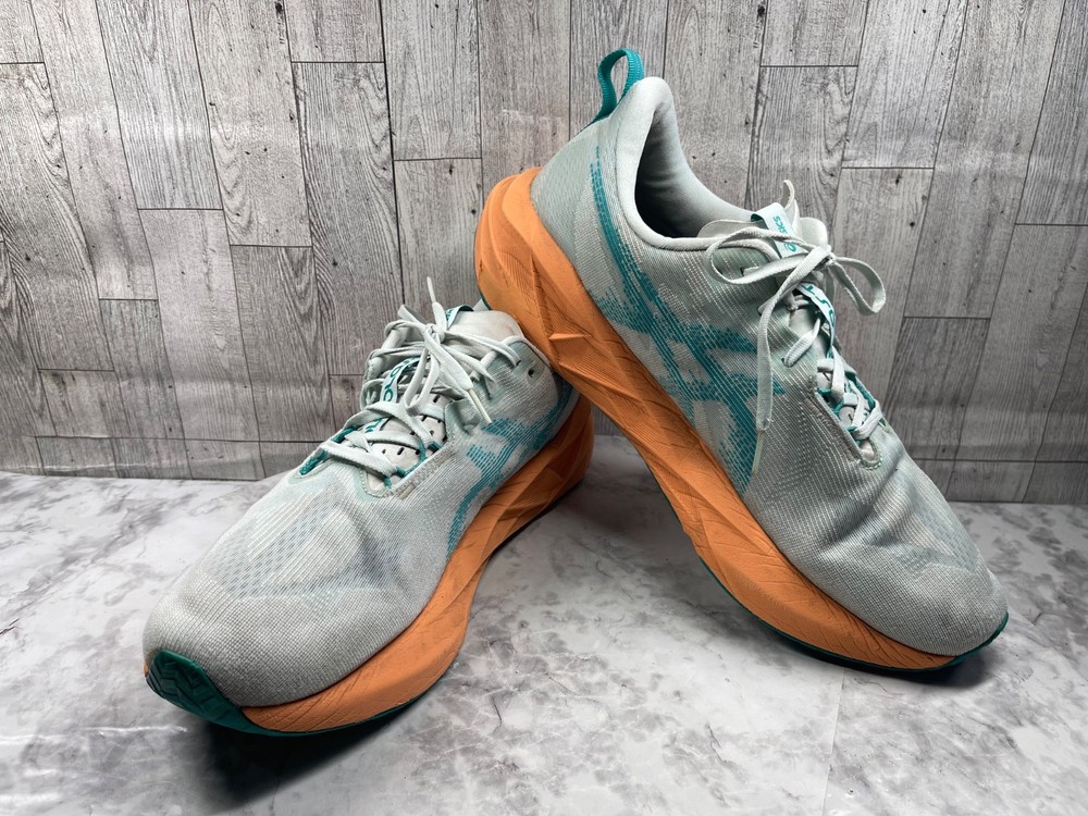Asics Novoblast 5 Sneakers Men 14M Running Shoes Green Orange Athletic Trainer