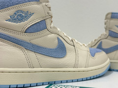 NIKE AIR JORDAN 1 RETRO HIGH OG PALE IVORY PSYCHIC BLUE LACE / HAIR CLIPS 9.5 8