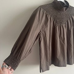 Everlane dark olive smocked yoke cotton top size S mock neck long sleeve boxy