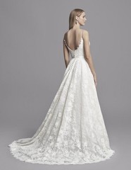 Tulisa by Caroline Castigliano Chantilly Lace Wedding Gown New Classic