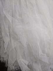 White Strapless Sequin Bodice Tulle Mermaid & Trumpet Full-Length Dress, Size S