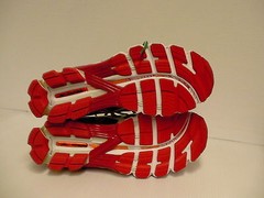 Mens Asics running shoes GEL-KINSEI 5 multi color size 11 us