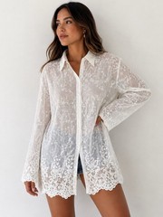Katy D white vintage lace button up shirt #lace #feminin