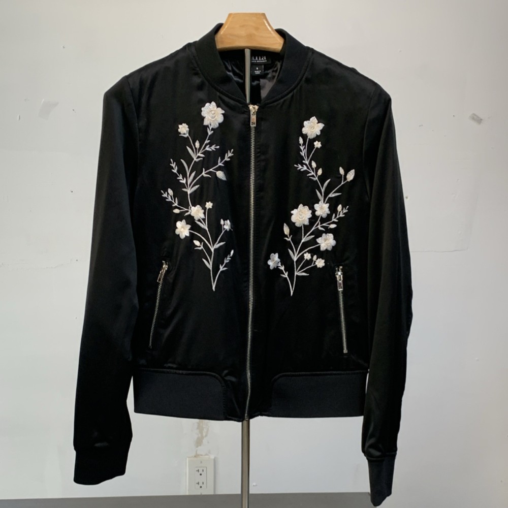 a.n.a black floral satin sheen embroidered zipper bomber jacket women’s S