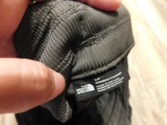 THE NORTH FACE WOMAN CHARCOAL CAPRI PANTS SIZE SMALL