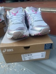 ASICS GEL-Kayano 14 Women’s Running Sneakers White/Silver/Pink Mesh 1203A667-100