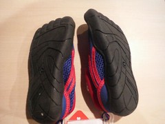 NWT Lifeguard SMALL 11/12 Youth Water Aqua Shoes BLUE/RED or BLACK/NEON GREEN