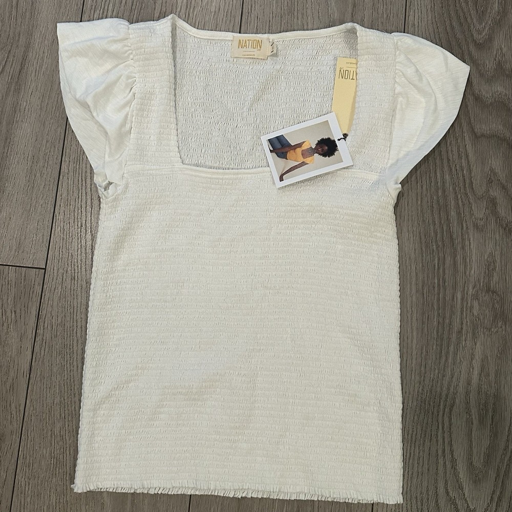 NATION LTD Alicia Smocked Ruffle Top – Optic White NWT Size Medium Retail 110