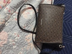 Calvin klein garnet signature top zipper crossbody