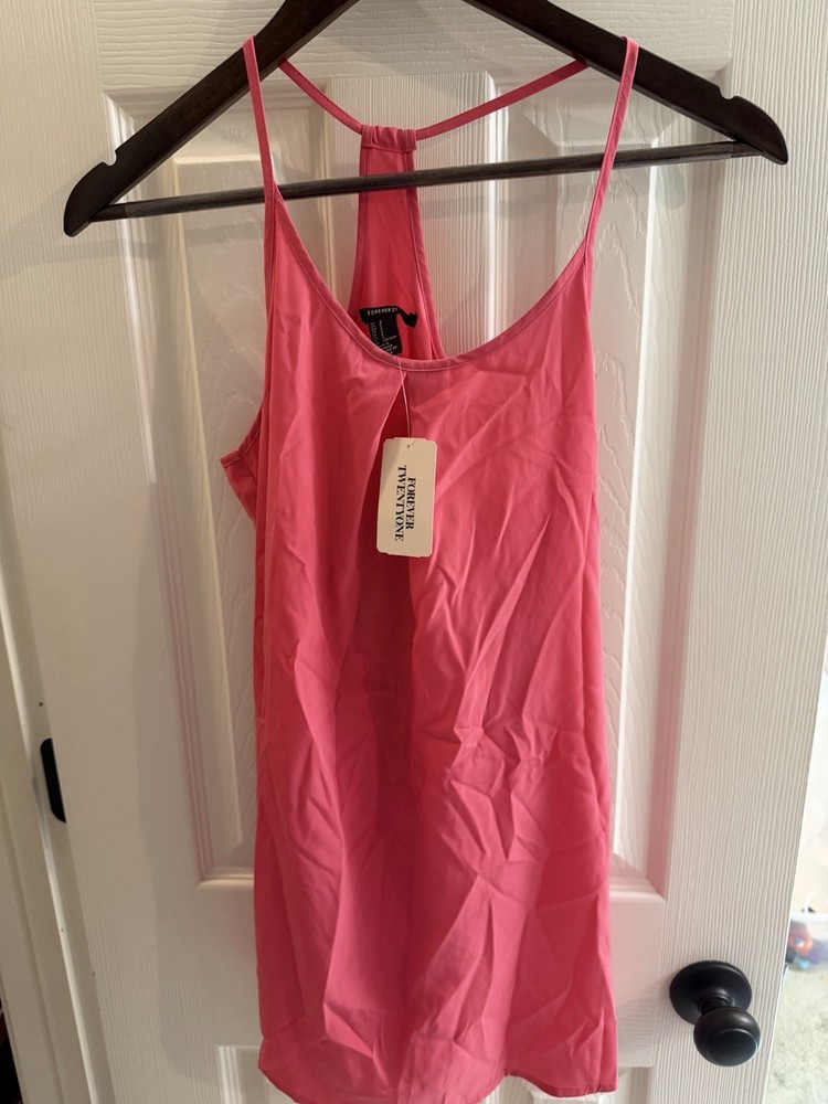 Forever 21 Pink Solid Spaghetti Strap Scoop Neck Sleeveless Cami Tank Top S