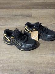 🔥 NEW Wmns ASICS GT-2160 “Black Gold” 👟 Size 7 🌟 NWT Deadstock ✨ 1-2 DAY SHIP