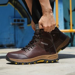 Men Work Shoes Waterproof Safety Shoes New Anti-Puncture Indestructible Shoes