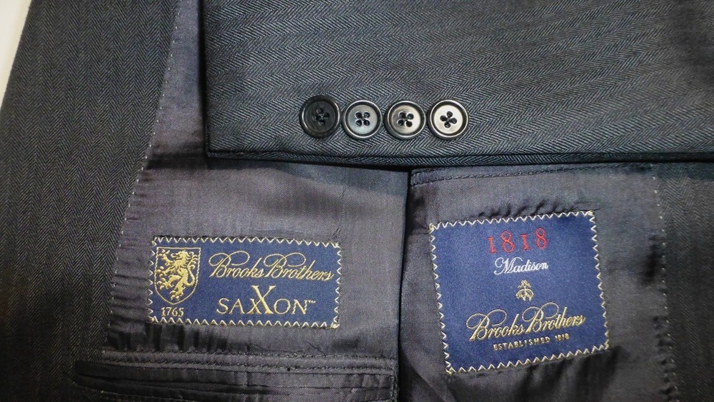 Brooks Brothers Suit 44L W37 SAXXON Gray Canada Excellent Condition Regent