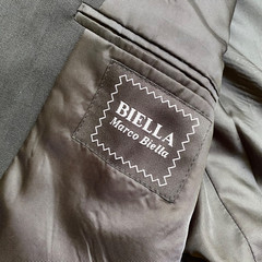 BIELLA MARCO BIELLA, BLACK 100% WOOL THREE BUTTON LINED BLAZER, SIZE 36S
