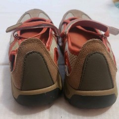 LANDS’ END Leather Mesh Loop Mary Jane Trekker Athletic Shoes 8.5 M NEW