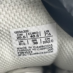 Size 7.5 – Asics GT 2160 Cream Silver Gold