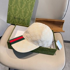 Moncler Men’s White Woven Spring/Summer Baseball Cap