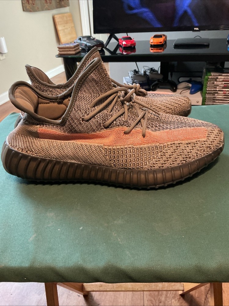 Adidas Yeezy Boost 350 V2 Ash Stone GW0089 Gray Primeknit Size 11.5
