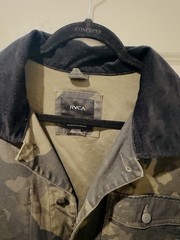 RVCA Men’s Camo Button Front Military Jacket Point Collar Logo Green Black L