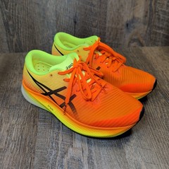 Asics Metaspeed Edge Shocking Orange Women’s Size 7.5 Athletic Running Sneakers