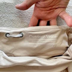 Outdoor Voices Women’s Sz S Warm Up Leggings Oatmeal Cream Blush Cropped