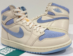 NIKE AIR JORDAN 1 RETRO HIGH OG PALE IVORY PSYCHIC BLUE LACE / HAIR CLIPS 9.5 8