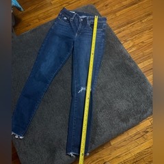 GAP Mid Rise Skinny Jeans Dark Wash Distressed Raw Hem Size 27 4R