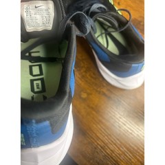 Nike Zoom Winflo 8 Running Shoes women’s 8.5 Black Neon Blue