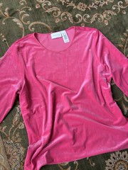 Vintage Liz Claiborne Women’s Pink Velour Solid Scoop Neck Pullover Top XL