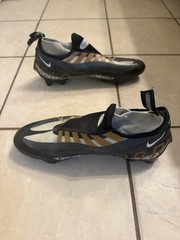 Nike Vapor Edge Pro 360 “Football Cleats” Black-Gold Size 11 DQ3670-002